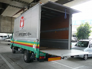 3tハトカラーウイングゲート車の詳細画像です。 3tハトカラーウイングゲート車
